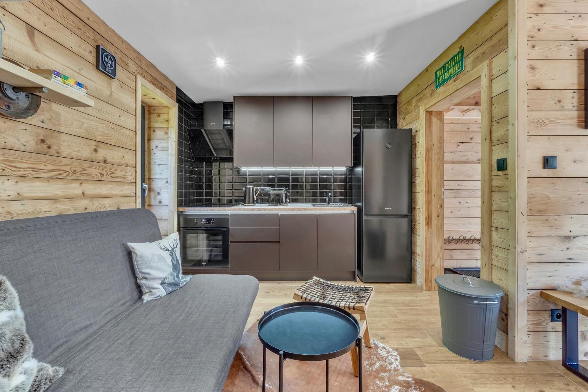 Apartments Von-Roll Рокитнице над Ийзероу Екстериор снимка
