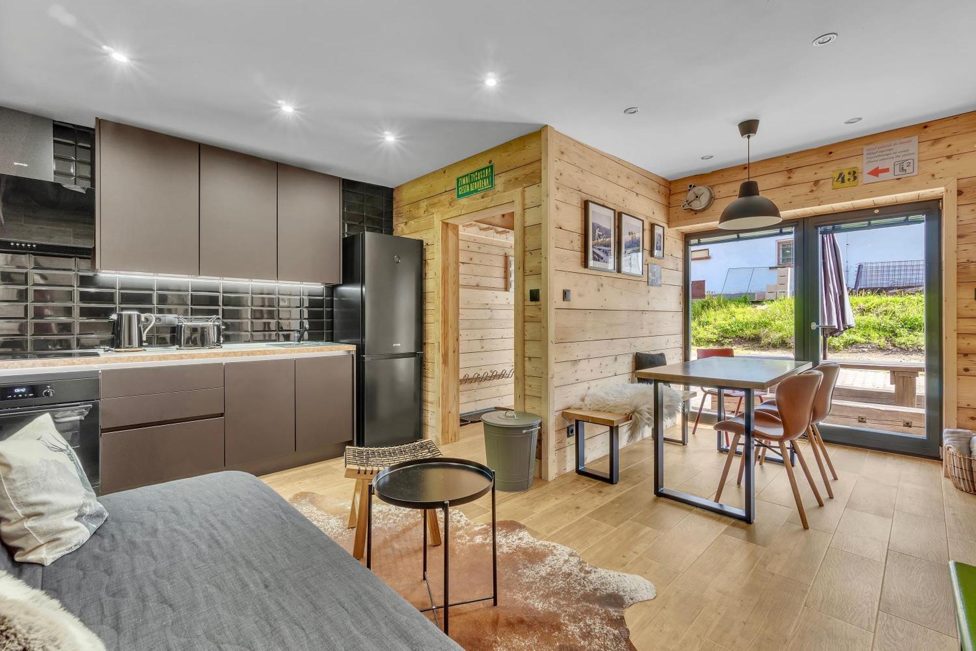 Apartments Von-Roll Рокитнице над Ийзероу Екстериор снимка